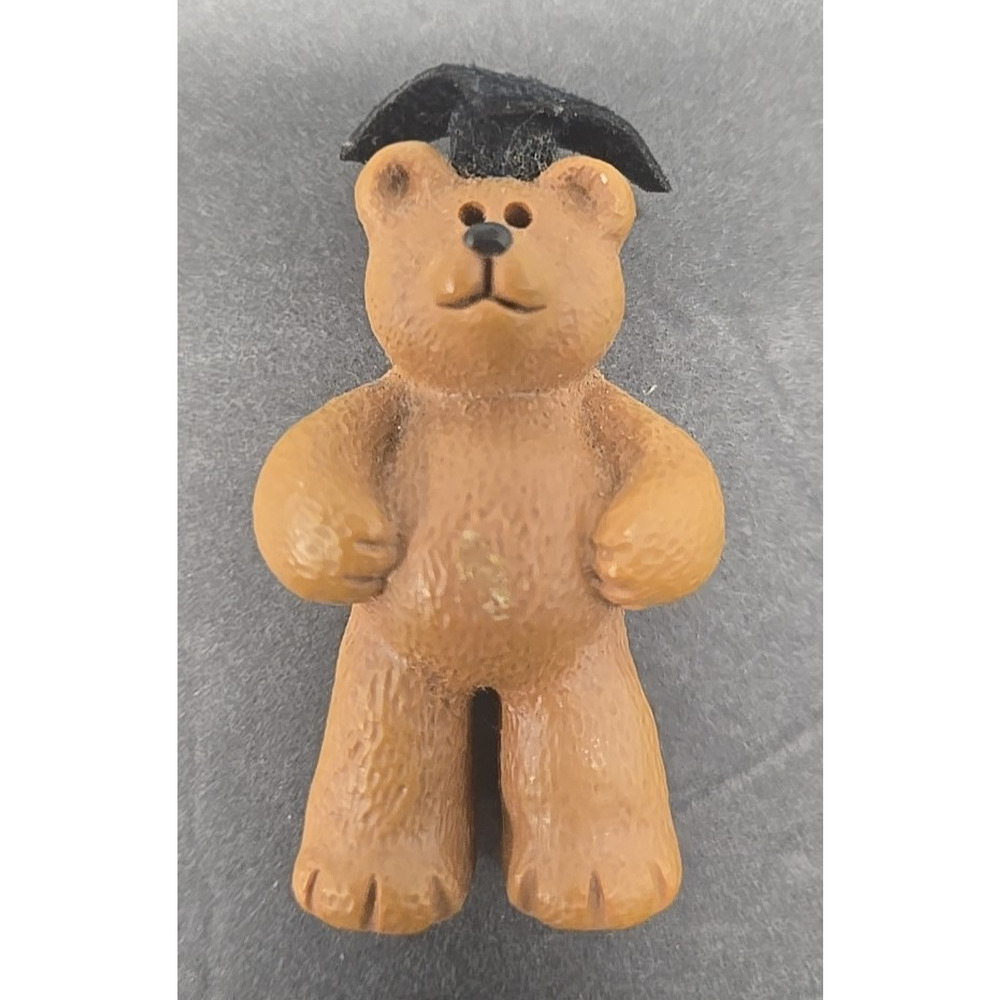 Clay Critters Magnet Brown School Bear With Velvet Graduation Cap